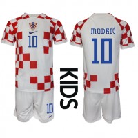 Chorvátsko Luka Modric #10 Domáci Detský futbalový dres MS 2022 Krátky Rukáv (+ trenírky)